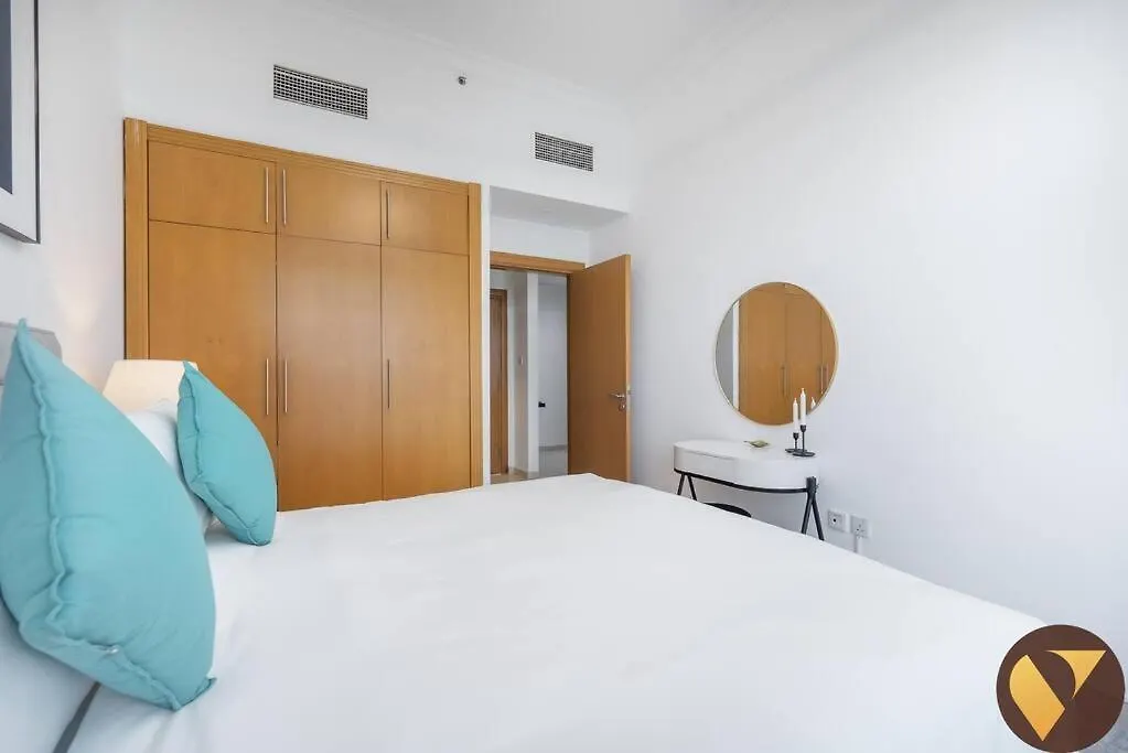 Vogue With Big Terrace And Full Canal View, Partial Burj Khalifa View Located Business Bay, Marasi Drive - Mayfair Residence Dubai 0*,  Emirados Árabes Unidos