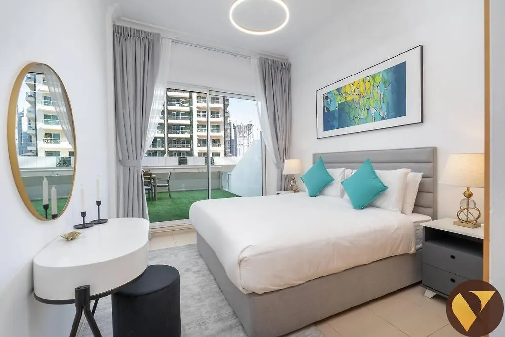 Vogue With Big Terrace And Full Canal View, Partial Burj Khalifa View Located Business Bay, Marasi Drive - Mayfair Residence Dubai Apartamento